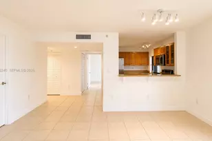555 NE 30th St, Miami, FL 33137 - Photo 25