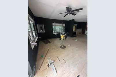 1891 NW 62nd Ter, Miami, FL 33147 - Photo 7