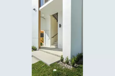 120 SW 35 Ave #A2, Miami, FL 33135 - Photo 5