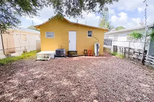1669 NW 70th St, Miami, FL 33147 - Photo 7