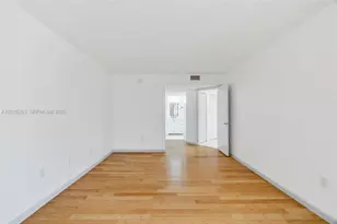 8275 SW 152nd Ave, Miami, FL 33193 - Photo 11