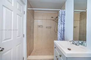 9050 NW 31st Ave, Miami, FL 33147 - Photo 15