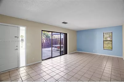 3607 Cocoplum Cir #34104, Coconut Creek, FL 33063 - Photo 7