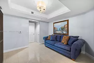 18671 Collins Ave, Sunny Isles Beach, FL 33160 - Photo 29