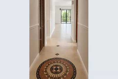 309 Lakeview Dr #204, Weston, FL 33326 - Photo 3