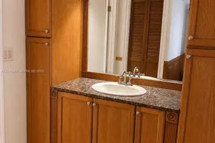 309 Lakeview Dr, Weston, FL 33326 - Photo 13