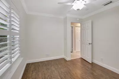 12486 SW 9th Pl, Davie, FL 33325 - Photo 21