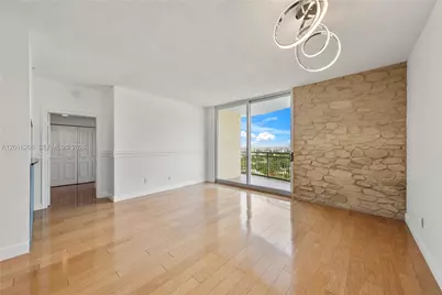 2475 Brickell Ave #2206, Miami, FL 33129 - Photo 15