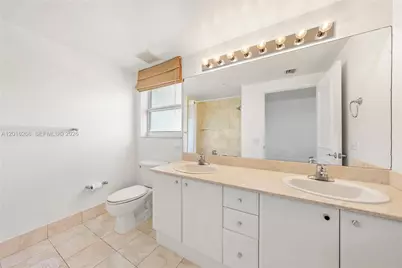 2475 Brickell Ave #2206, Miami, FL 33129 - Photo 25
