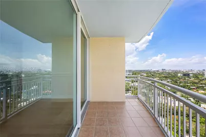 2475 Brickell Ave #2206, Miami, FL 33129 - Photo 5