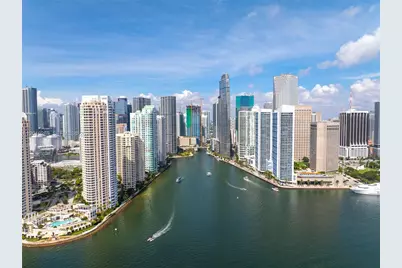 300 S Biscayne Blvd #L-L02, Miami, FL 33131 - Photo 1