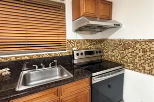 717 NE 1st St, Hallandale Beach, FL 33009 - Photo 3