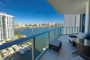 17111 Biscayne Blvd, North Miami Beach, FL 33160 - Photo 5