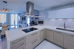 17111 Biscayne Blvd, North Miami Beach, FL 33160 - Photo 13