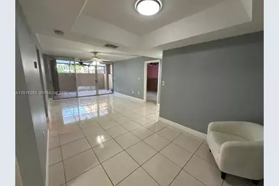 10975 SW 107th St #110, Miami, FL 33176 - Photo 9