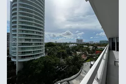 1627 Brickell Ave #1204, Miami, FL 33129 - Photo 5