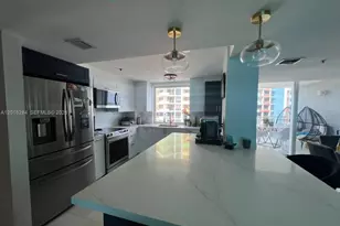 1627 Brickell Ave, Miami, FL 33129 - Photo 11