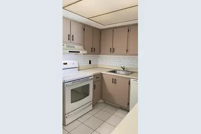 5550 NW 44th St #407B, Lauderhill, FL 33319 - Photo 5
