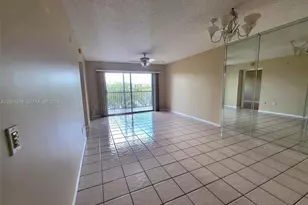 13705 SW 12th St, Pembroke Pines, FL 33027 - Photo 11