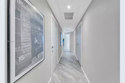 801 S Miami Ave #1805, Miami, FL 33130 - Photo 9