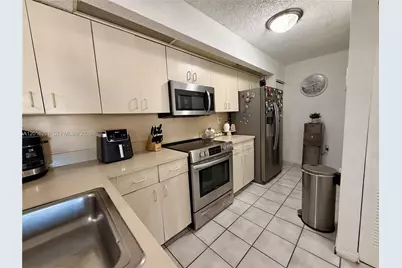 8520 SW 212th St #203, Cutler Bay, FL 33189 - Photo 21