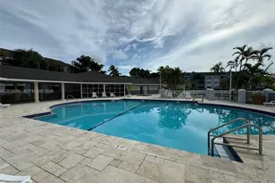 8520 SW 212th St, Cutler Bay, FL 33189 - Photo 3