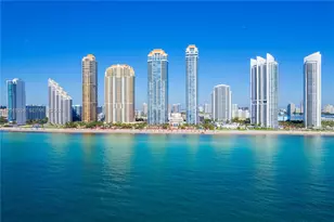 17975 Collins Ave, Sunny Isles Beach, FL 33160 - Photo 59