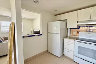 459 Monaco J, Delray Beach, FL 33446 - Photo 5