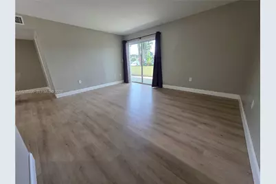 10765 SW 108th Ave #104, Miami, FL 33176 - Photo 11