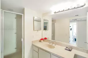 1717 N Bayshore Dr, Miami, FL 33132 - Photo 9