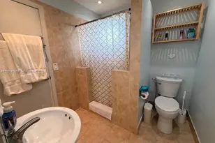 1950 W 54th St, Hialeah, FL 33012 - Photo 9