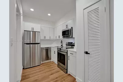 2426 SE 17th St #204A, Fort Lauderdale, FL 33316 - Photo 7