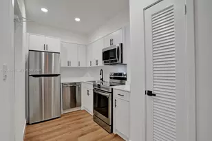2426 SE 17th St, Fort Lauderdale, FL 33316 - Photo 7
