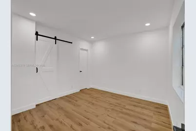 2426 SE 17th St #204A, Fort Lauderdale, FL 33316 - Photo 23