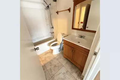 680 NW 82nd Pl #264, Miami, FL 33126 - Photo 7