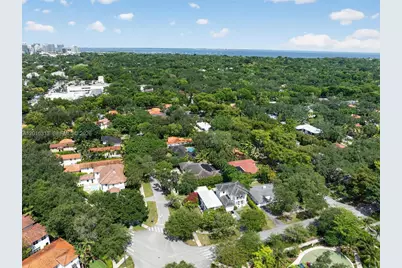 442 Amalfi Ave, Coral Gables, FL 33146 - Photo 71