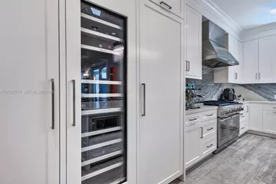 442 Amalfi Ave, Coral Gables, FL 33146 - Photo 29