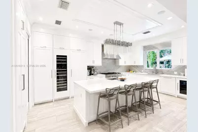 442 Amalfi Ave, Coral Gables, FL 33146 - Photo 3