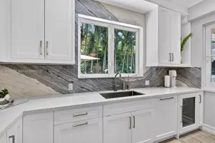 442 Amalfi Ave, Coral Gables, FL 33146 - Photo 27