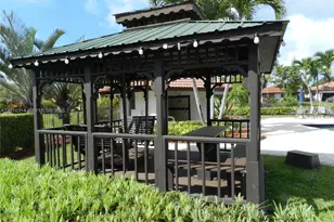 305 NW 42nd St, Boca Raton, FL 33431 - Photo 31