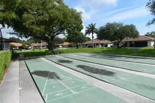 305 NW 42nd St, Boca Raton, FL 33431 - Photo 29