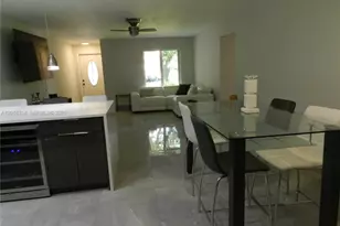 305 NW 42nd St, Boca Raton, FL 33431 - Photo 25