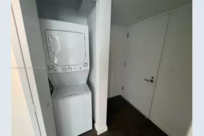1300 S Miami Ave #1107, Miami, FL 33130 - Photo 9