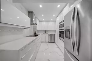 2500 Parkview Dr, Hallandale Beach, FL 33009 - Photo 7