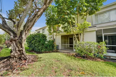 43 Simonton Cir, Weston, FL 33326 - Photo 31