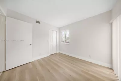 5521 Courtyard Dr #5521, Margate, FL 33063 - Photo 21