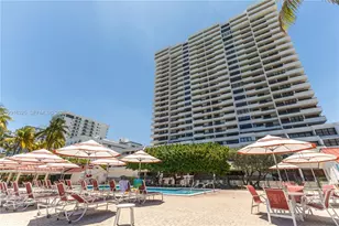 2555 Collins Ave, Miami Beach, FL 33140 - Photo 23