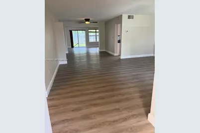 10524 NW 4th St, Plantation, FL 33324 - Photo 3