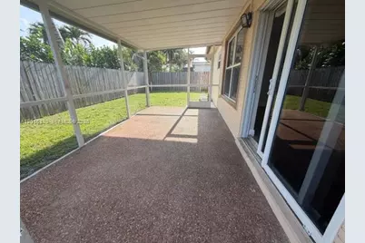 10524 NW 4th St, Plantation, FL 33324 - Photo 41