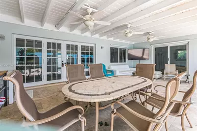 633 N Crescent Dr, Hollywood, FL 33021 - Photo 7